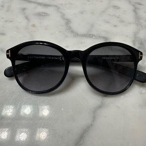 Tom Form Sunglasses